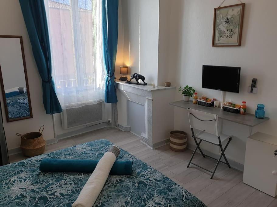 Appartement Duplexe De 1 A 4 Chambres Privees Dans Maison Le Teil Exterior foto