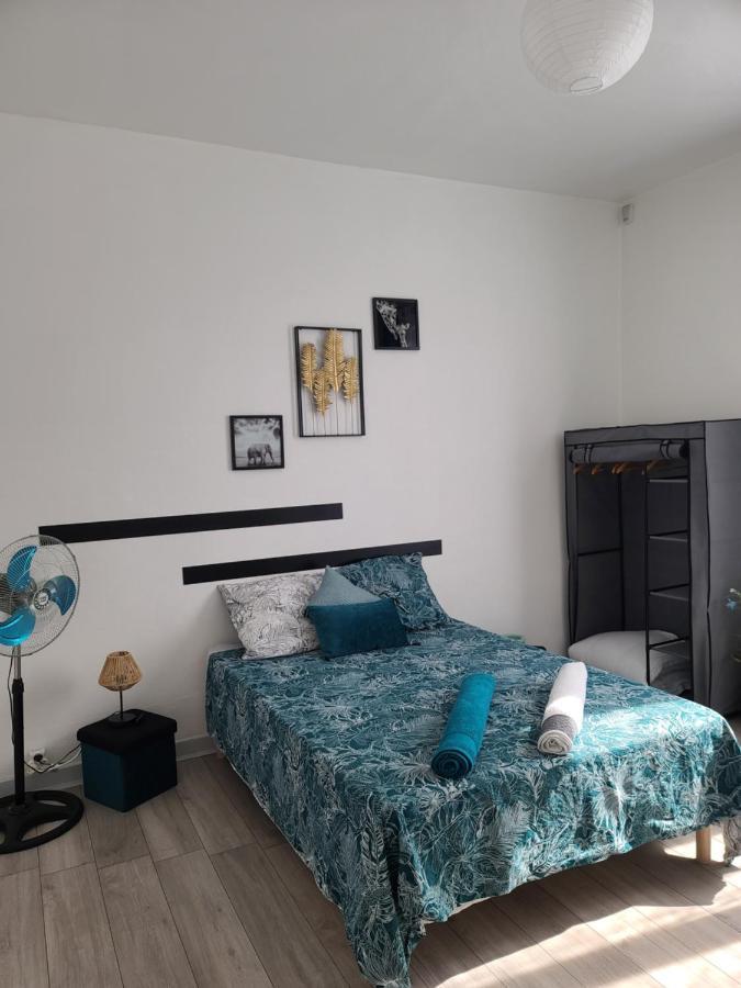 Appartement Duplexe De 1 A 4 Chambres Privees Dans Maison Le Teil Exterior foto